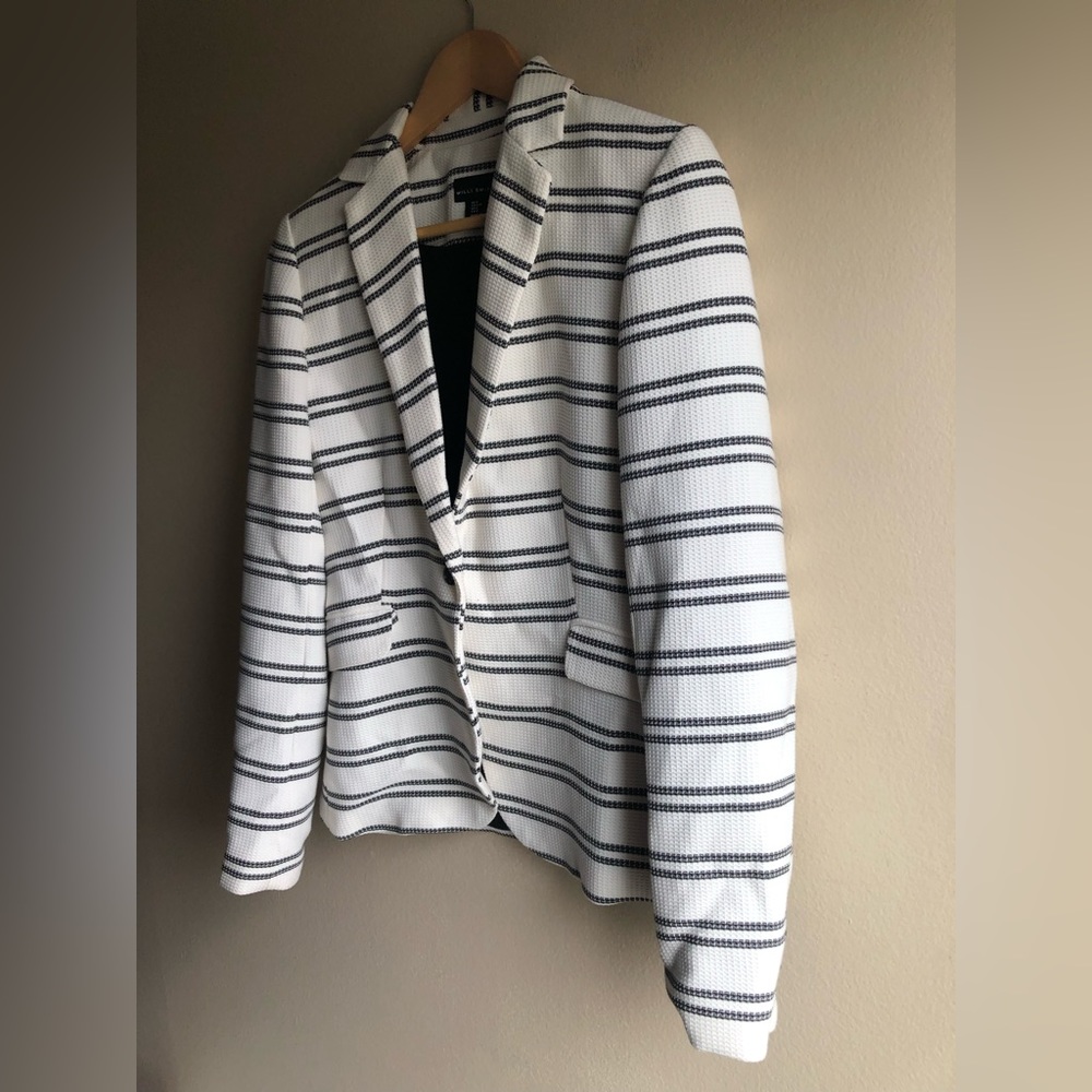 Willi Smith Women’s Long Sleeve Button White Black Stripped Jacket Size Small - Picture 2 of 13